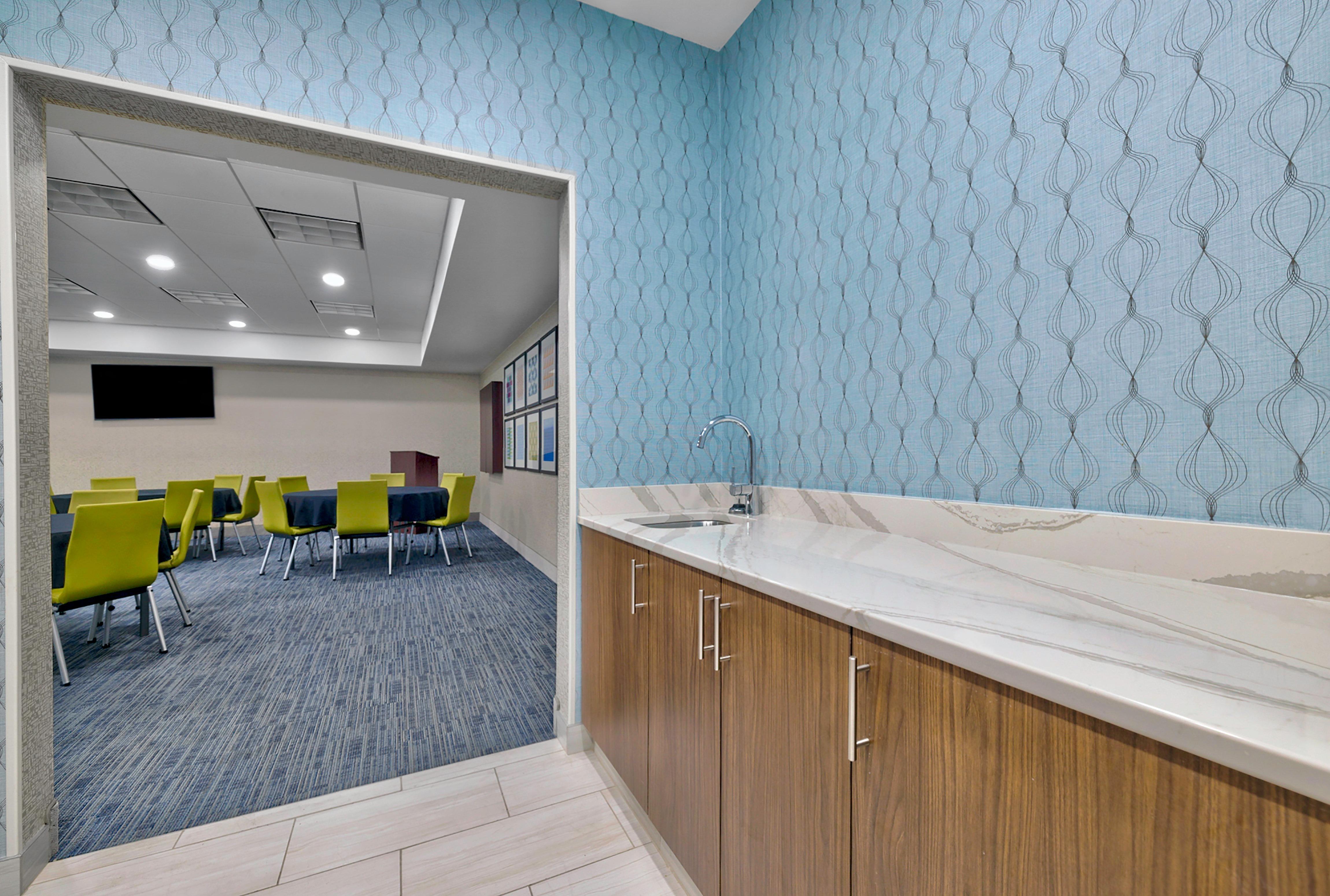 Holiday Inn Express Hotel & Suites Kansas City - Grandview By Ihg Exterior foto
